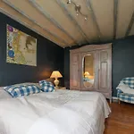 Medieval Farmhouse With Private Garden