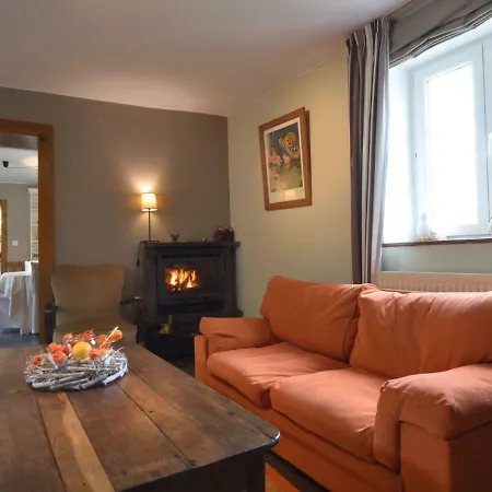 Medieval Farmhouse With Private Garden ウェーム