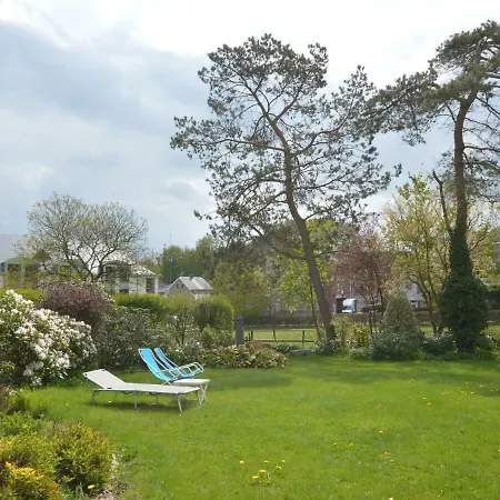 別荘 Medieval Farmhouse With Private Garden ウェーム