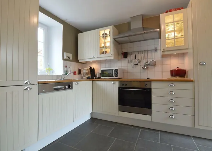 Medieval Farmhouse With Private Garden Holiday home *